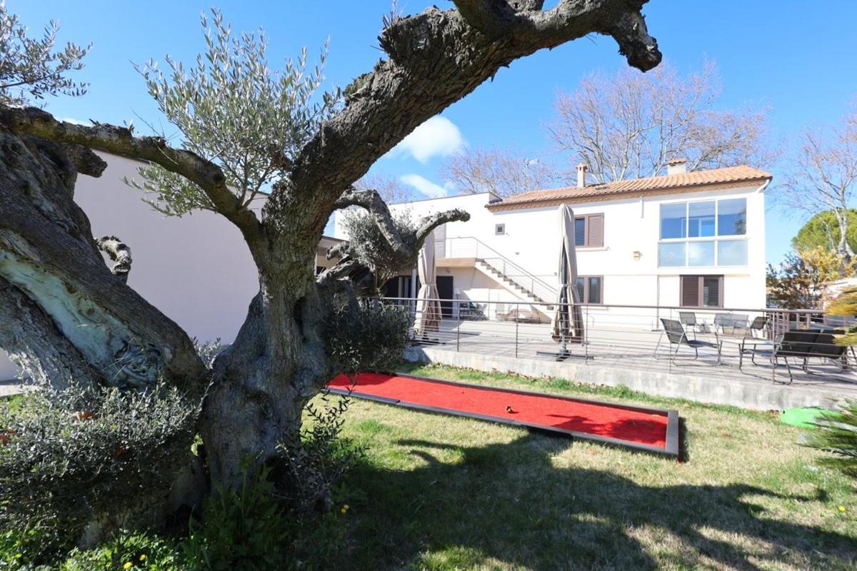 Histoire D'O - Les Piscines - Chambres D'Hotes Bezouce Exterior foto